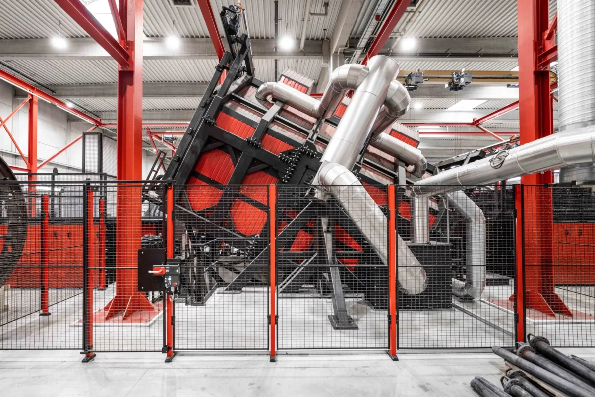 Industrial rock and roll machine – rotational molding of large plastic tanks and components